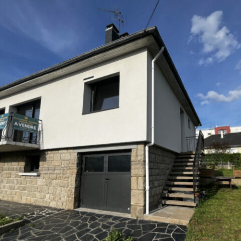Maison centre de VERN
