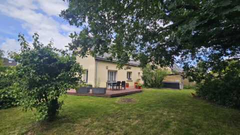 Superbe environnement pour cette maison (type 6) sur 520 m2.