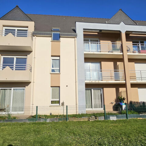 Appartement de type 4 en rez de jardin