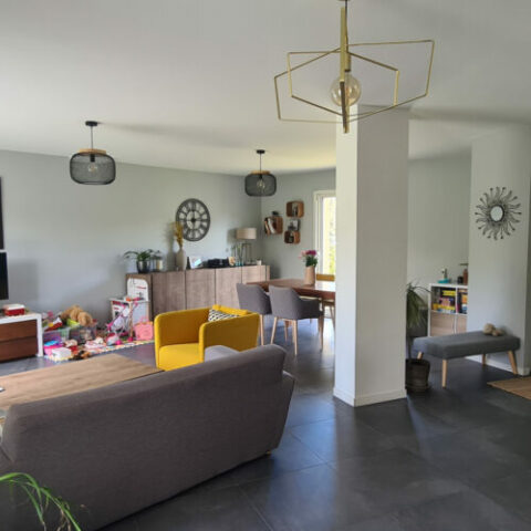 Maison sans vis à vis sur terrain de 589 m2